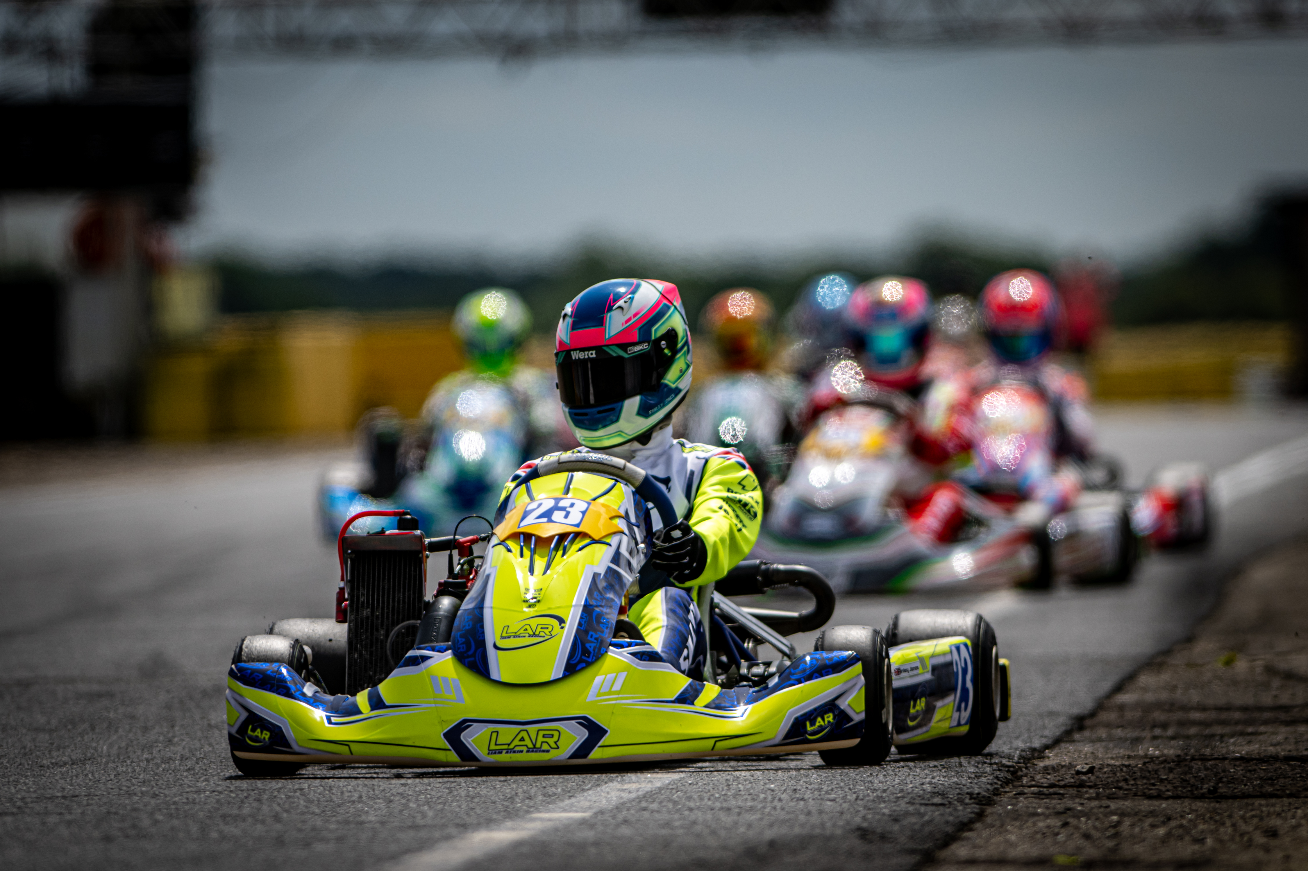 Photo finish in senior rotax race